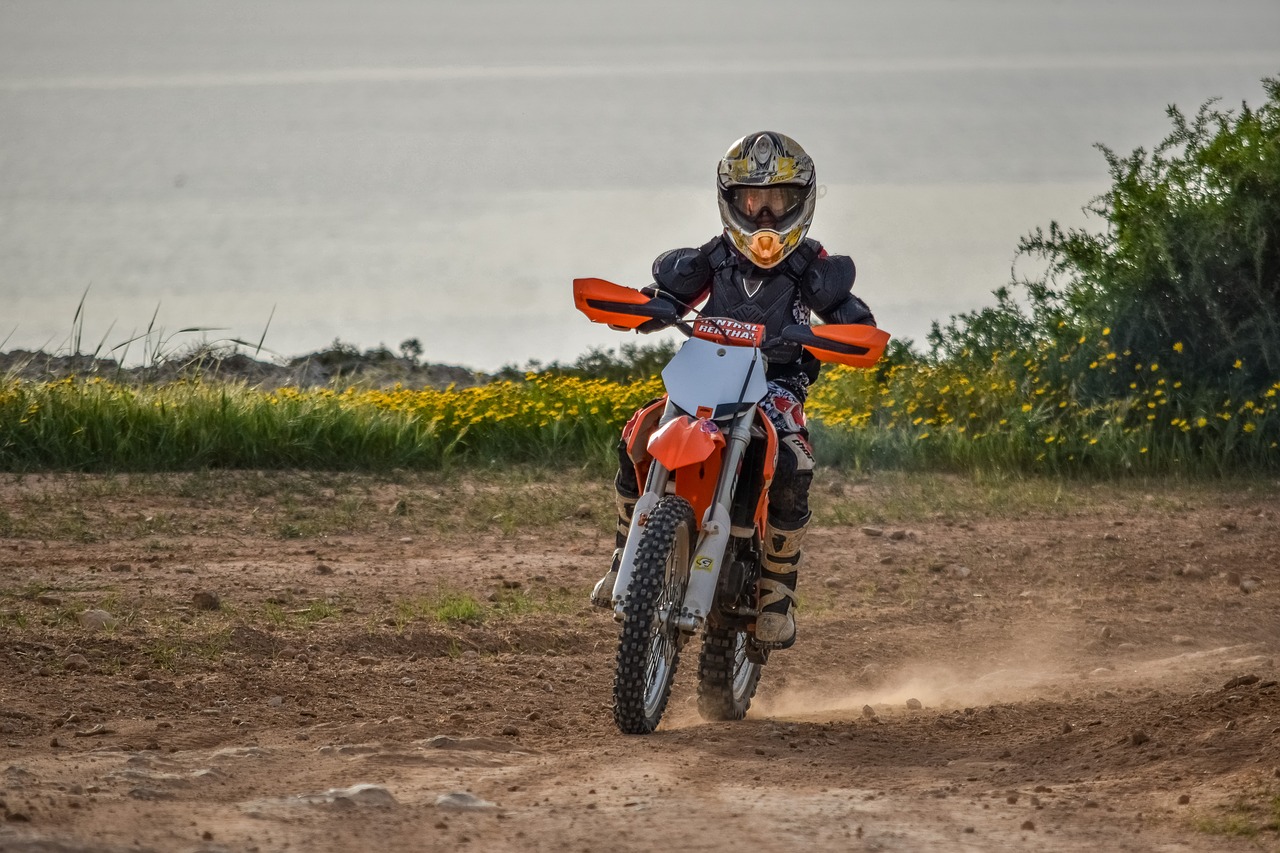 Czy motocross jest sportem dla dzieci?